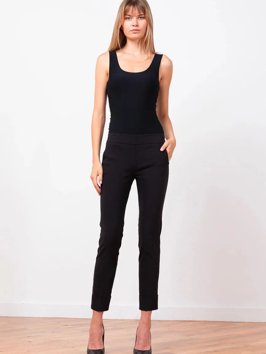 Avenue Montaigne Ben Signature Straight Leg Pant in Black