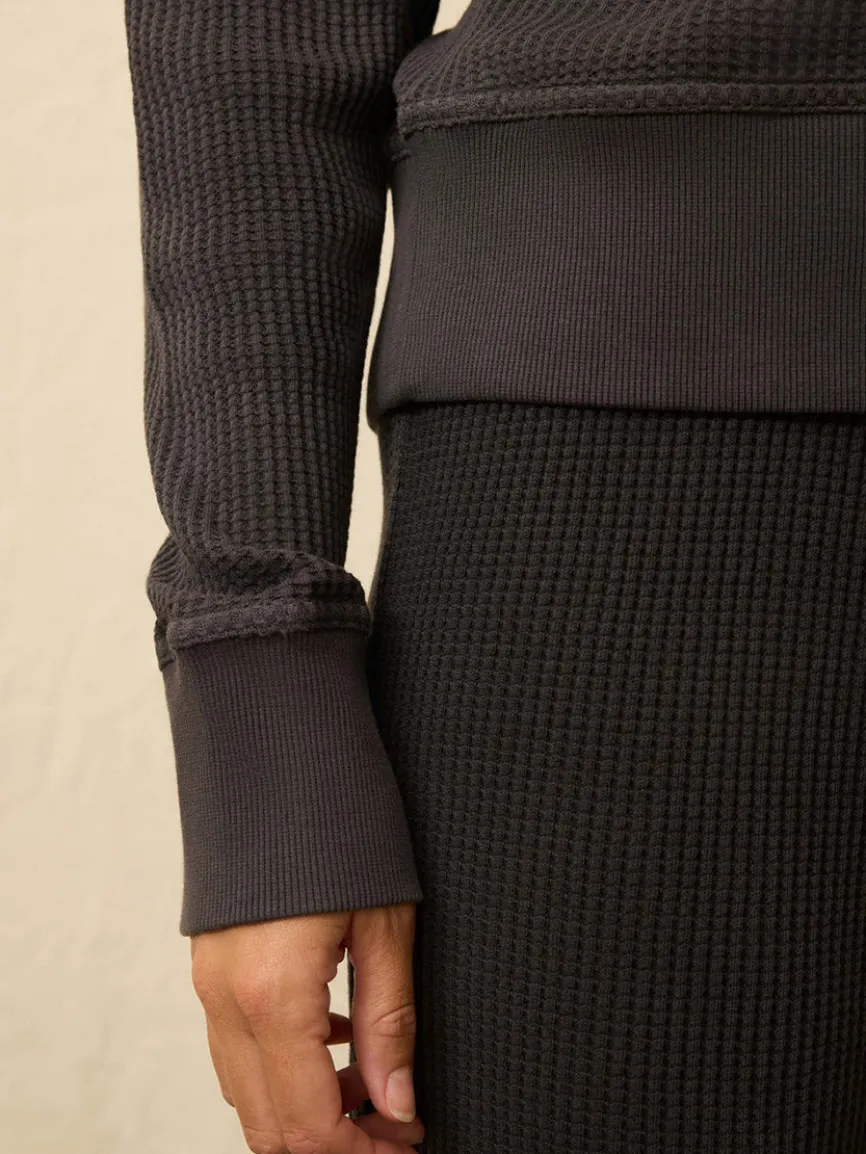 Faherty Brand Après Waffle Henley in Washed Black