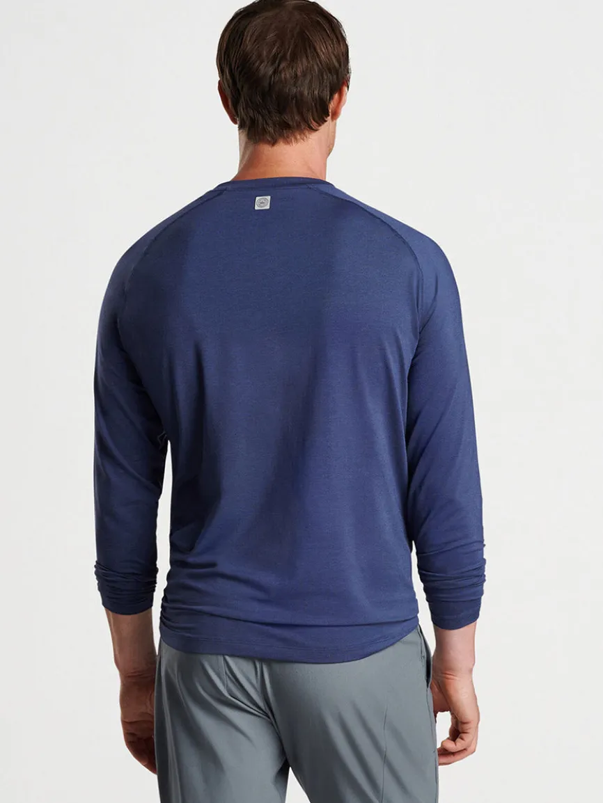 Peter Millar Aurora Performance Long-Sleeve T-Shirt in Navy